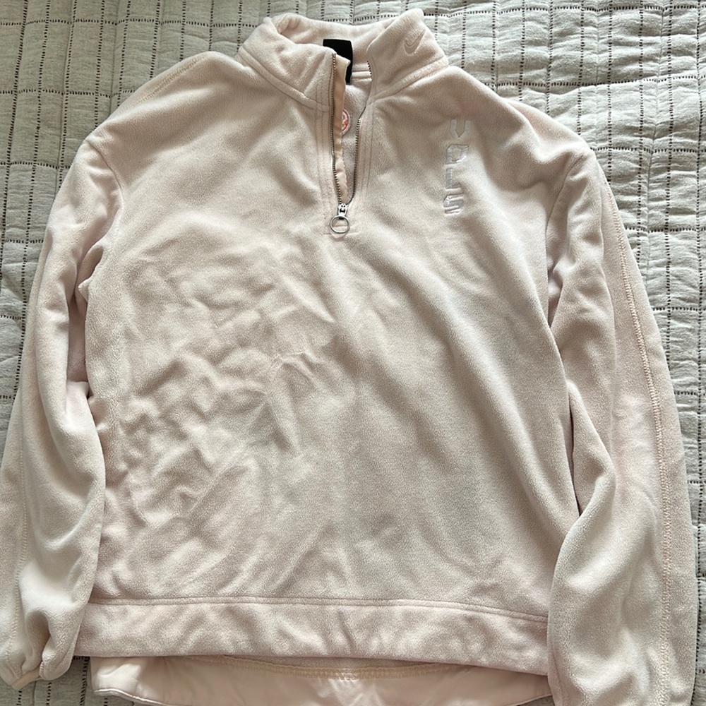 Women’s medium nike fleece jacket